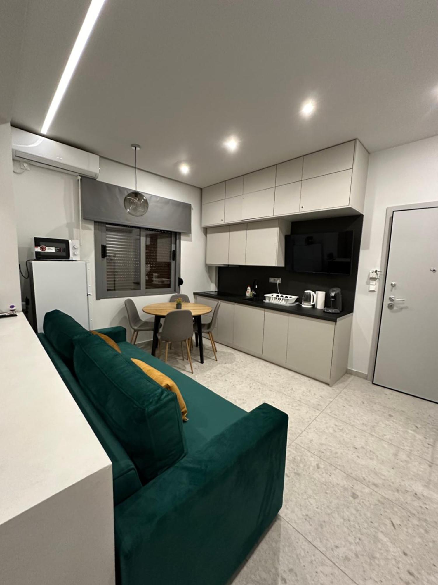 Smart Lux Apartment B Atenas Exterior foto
