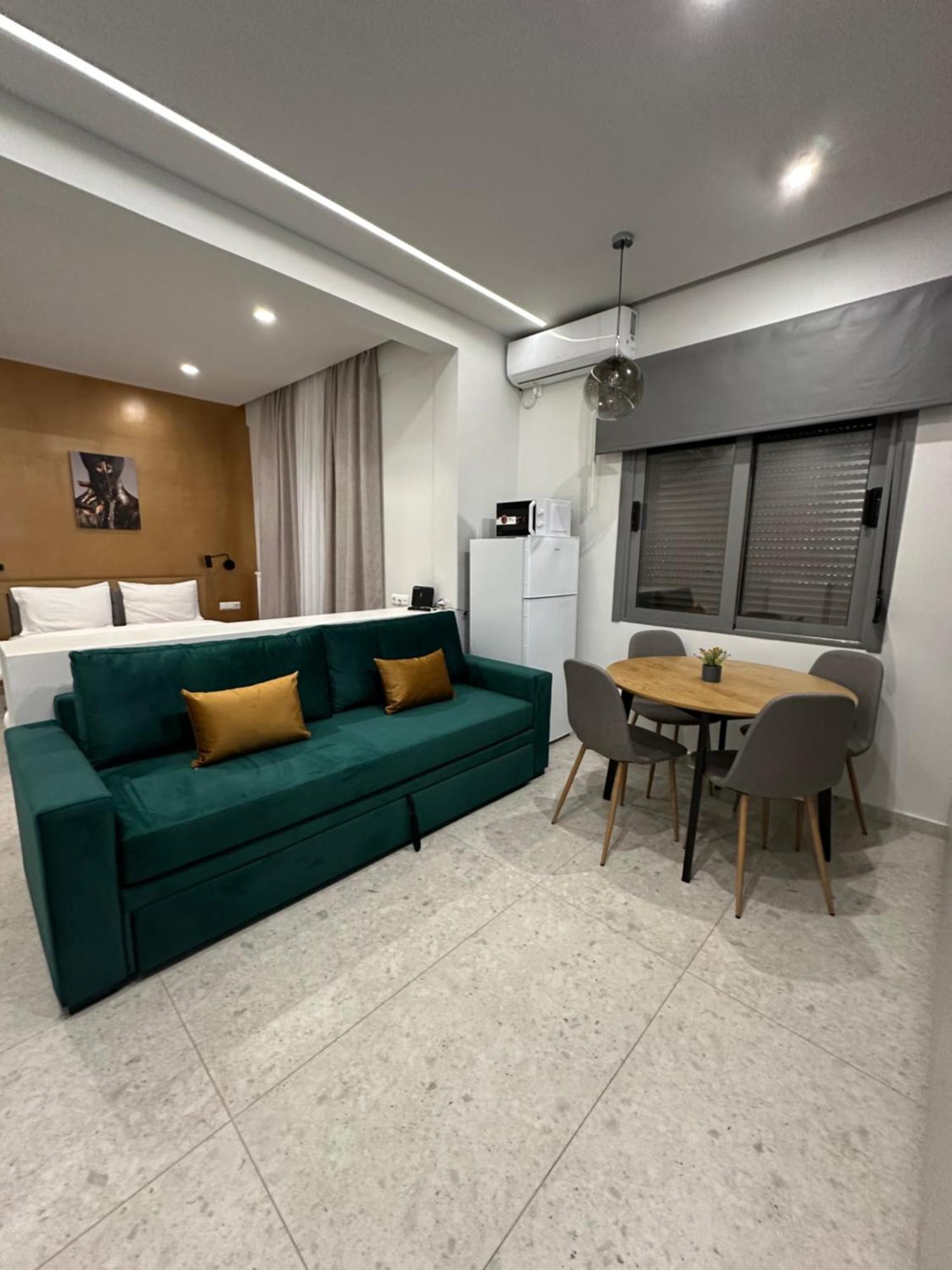 Smart Lux Apartment B Atenas Exterior foto